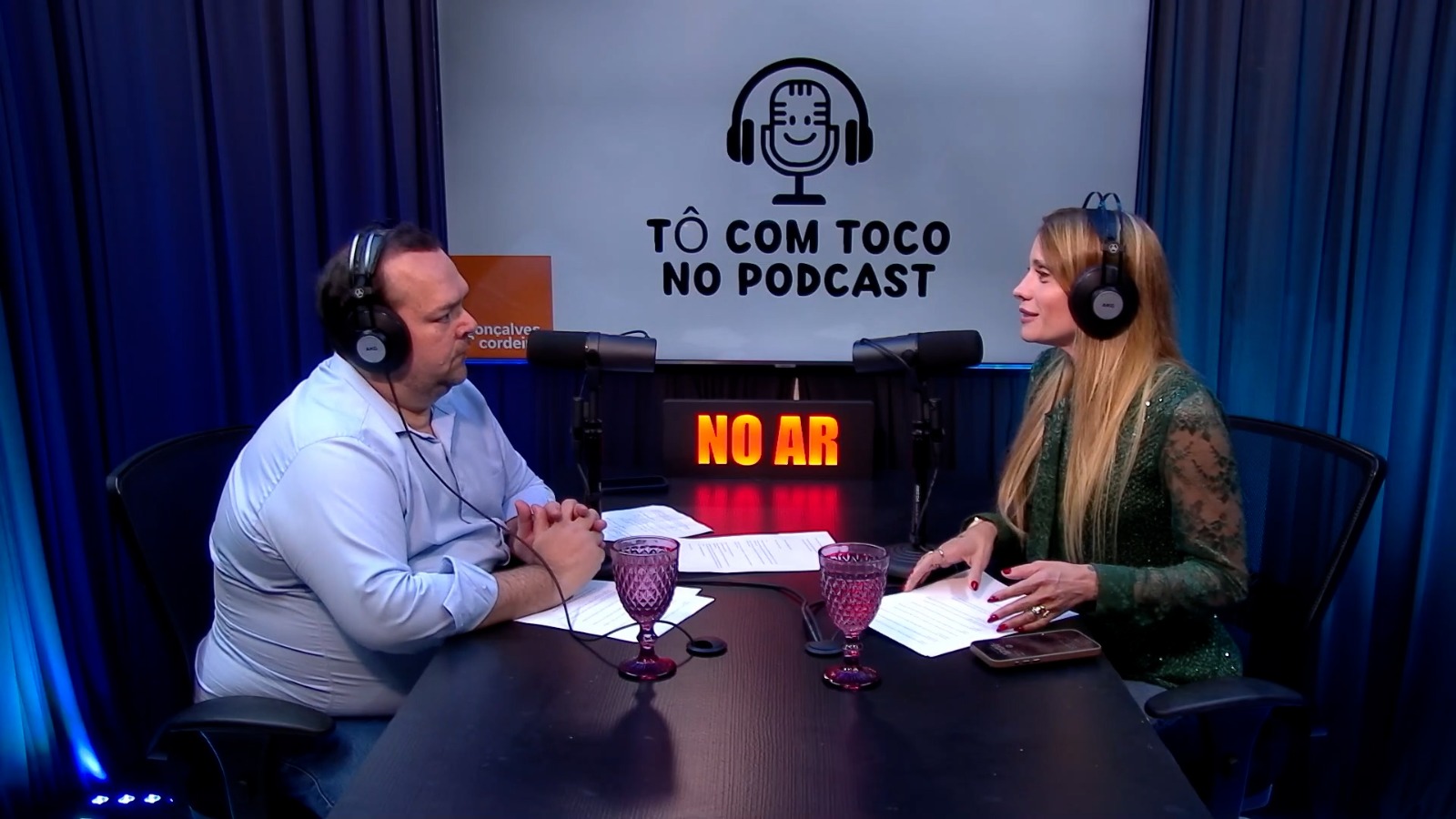 Advogado estreia podcast “Tô com Toco” com debates afiados sobre economia, política e bastidores do poder
