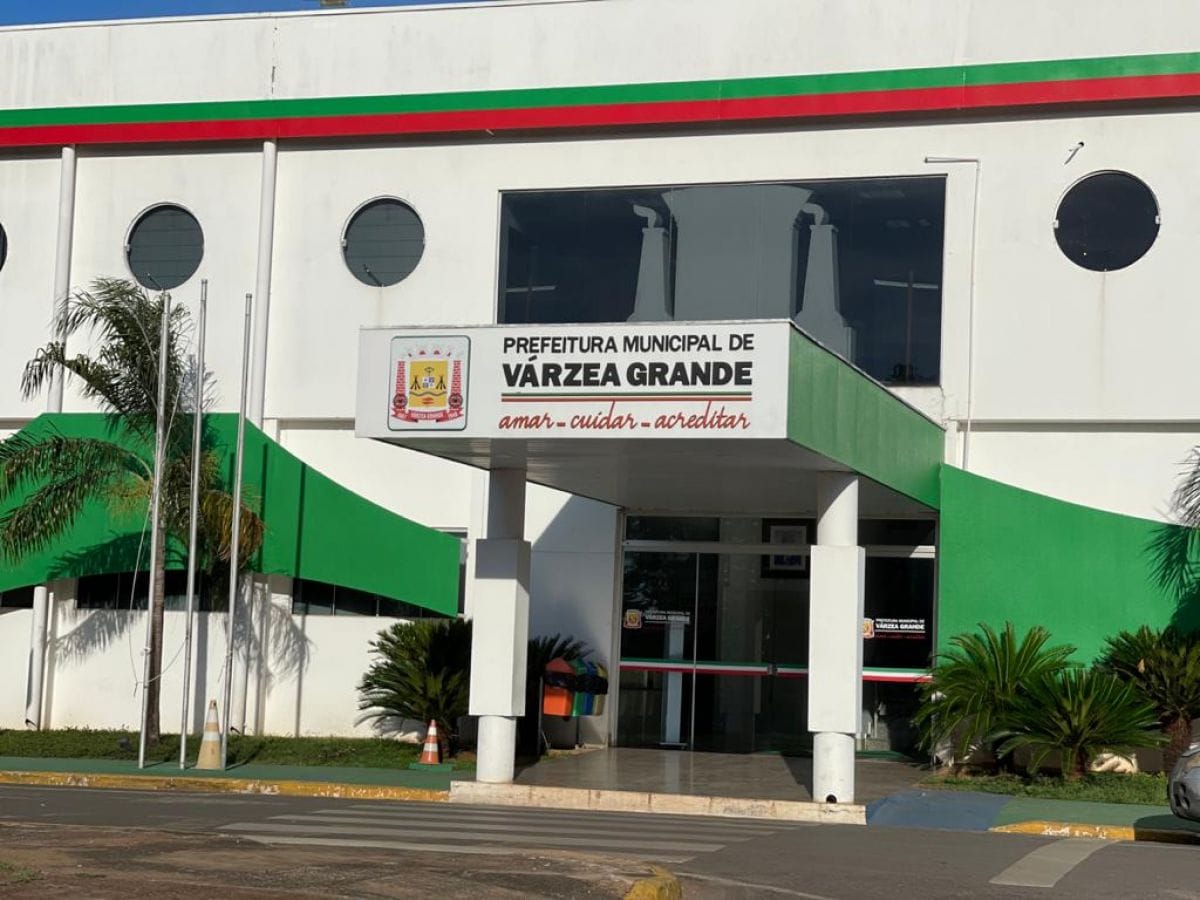 Justiça determina prazo final para Prefeitura de Várzea Grande implantar reajuste de 11,36% a técnicos da educação