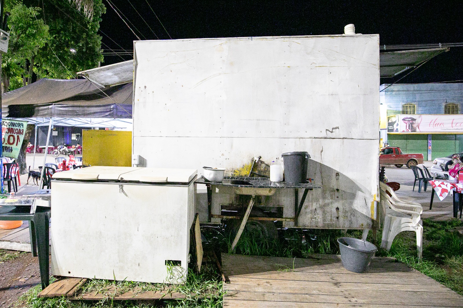 Prefeitura dá orientações para regularizar comércio de alimentos nas ruas de Cuiabá