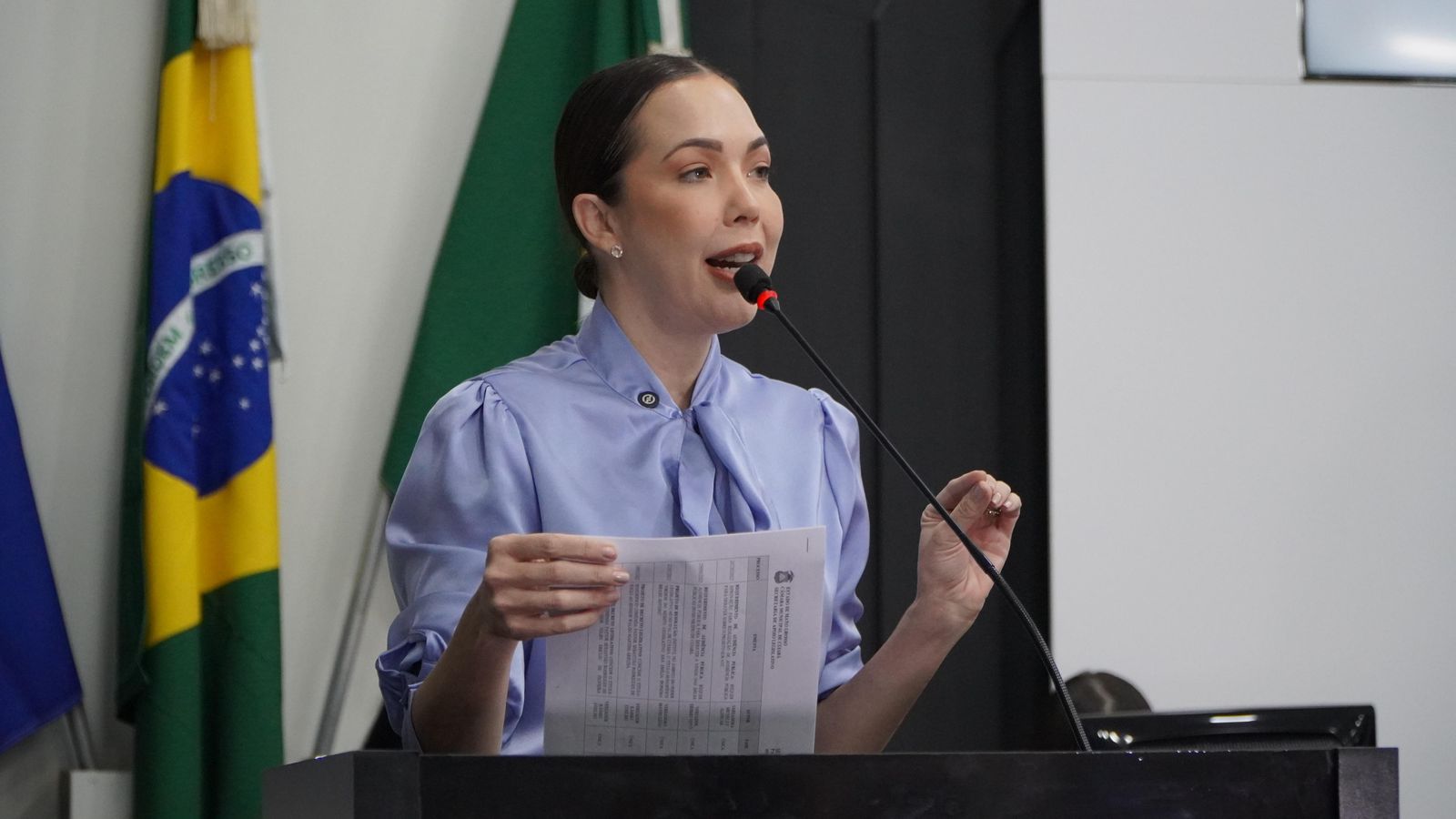 Maysa Leão cobra implementação da Jornada do Autista em Cuiabá