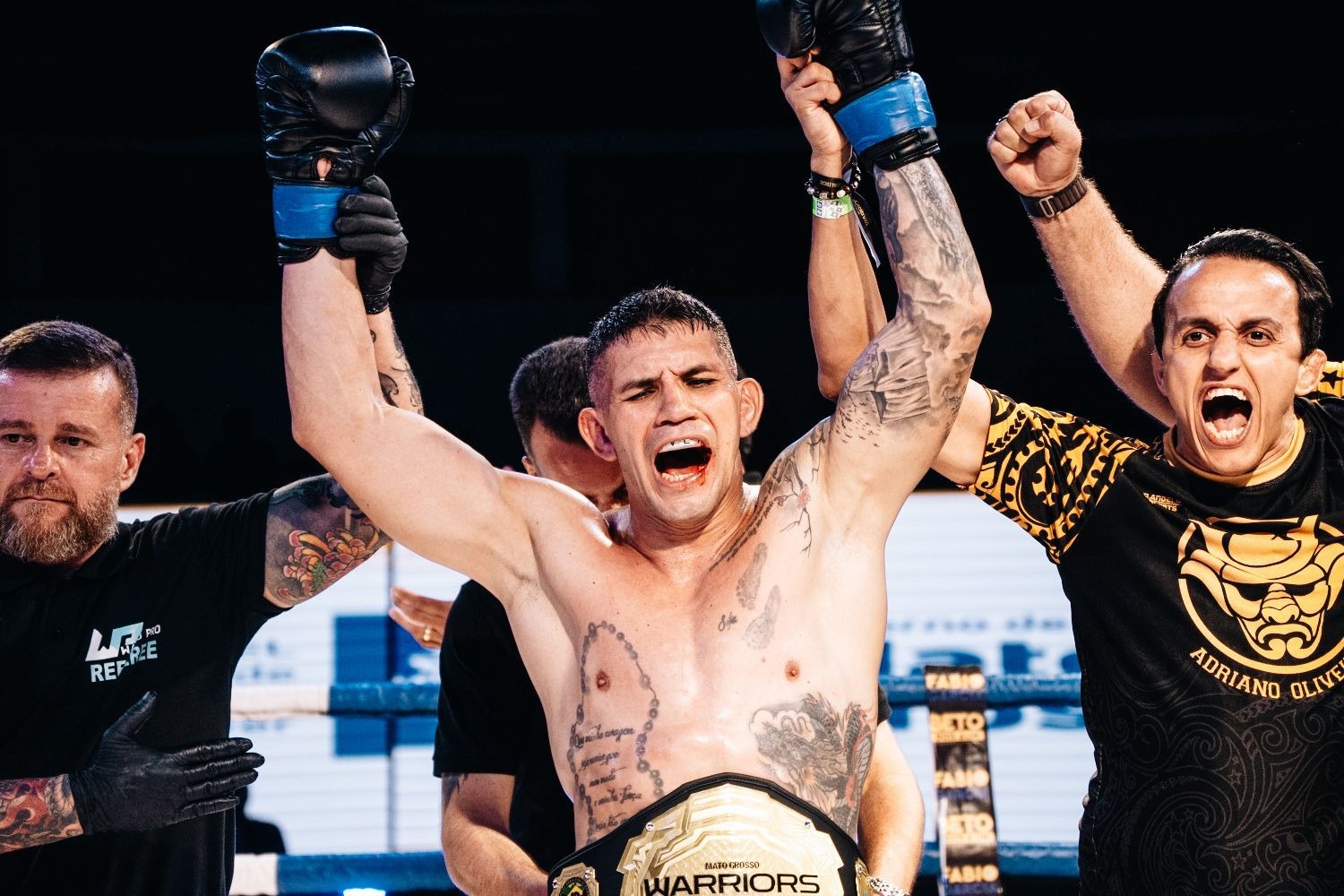 EM CUIABÁ Kickboxing Profissional: Allysson Campos e Adriano Oliveira conquistam o cinturão no MT Warriors Championship