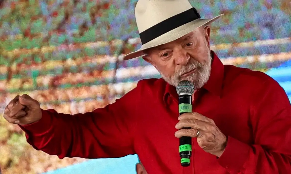 Lula sanciona gratuidade em conta de luz para famílias de baixa renda